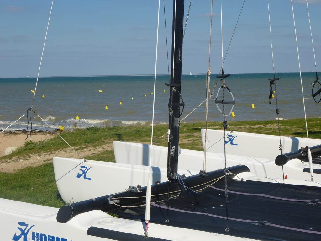 Re Tour De Plage Сен-Мартен-де-Ре Экстерьер фото